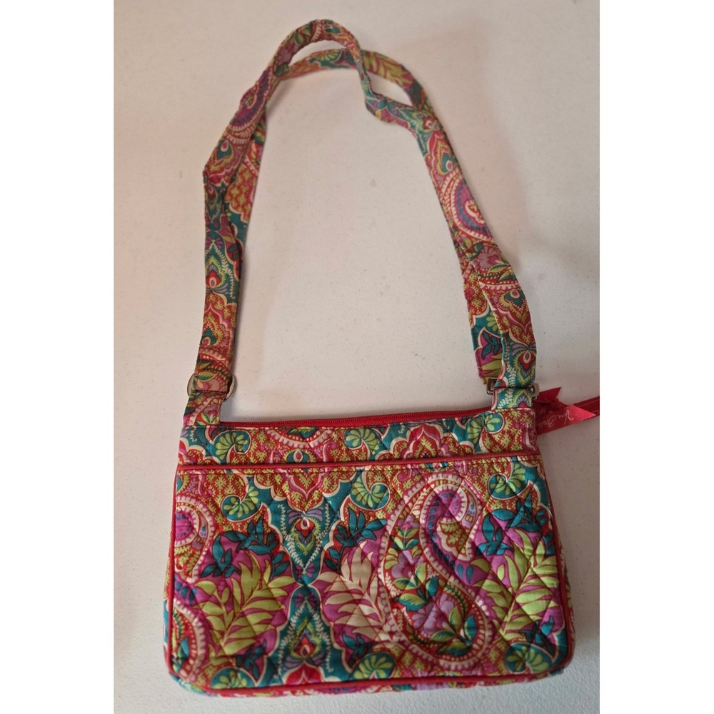 Vera Bradley‎ Quilted Paisley Crossbody Bag Red Pink Green Blue Adjustable Strap - Picture 3 of 8